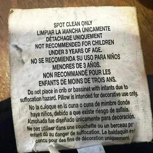 The LEGO BATMAN MOVIE 20" Extra Large Plush Stuffed Pillow Minifigure - Picture 11 of 11